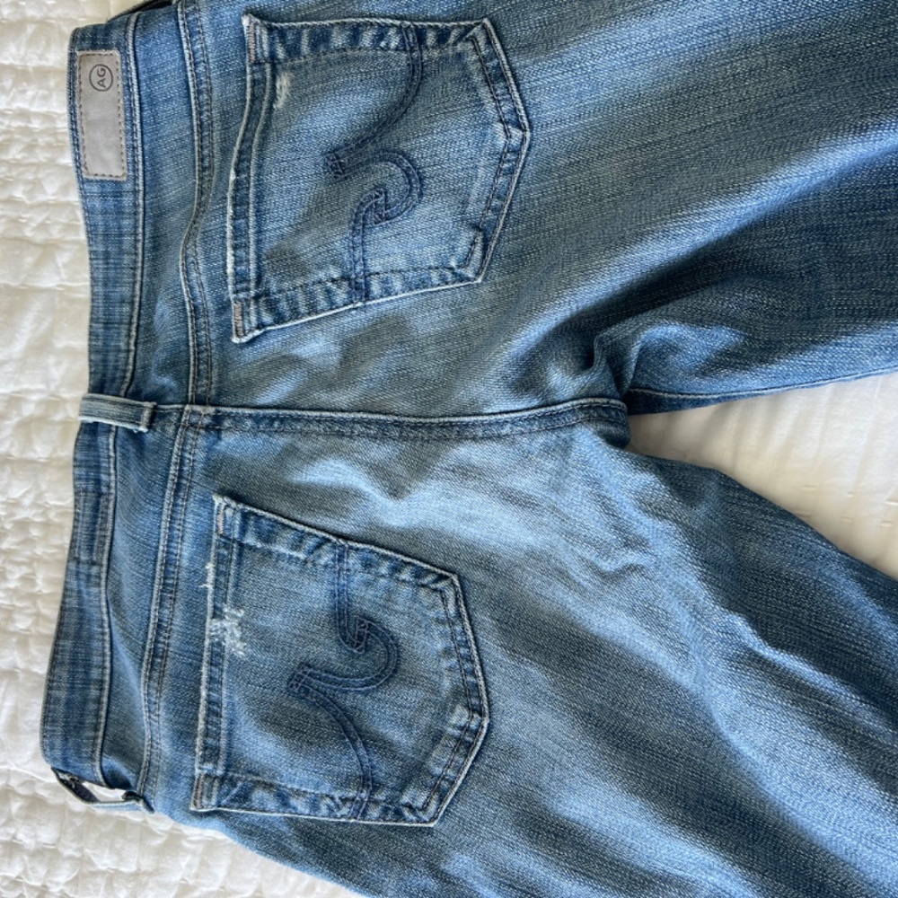 Jeans - Picture 2 of 5